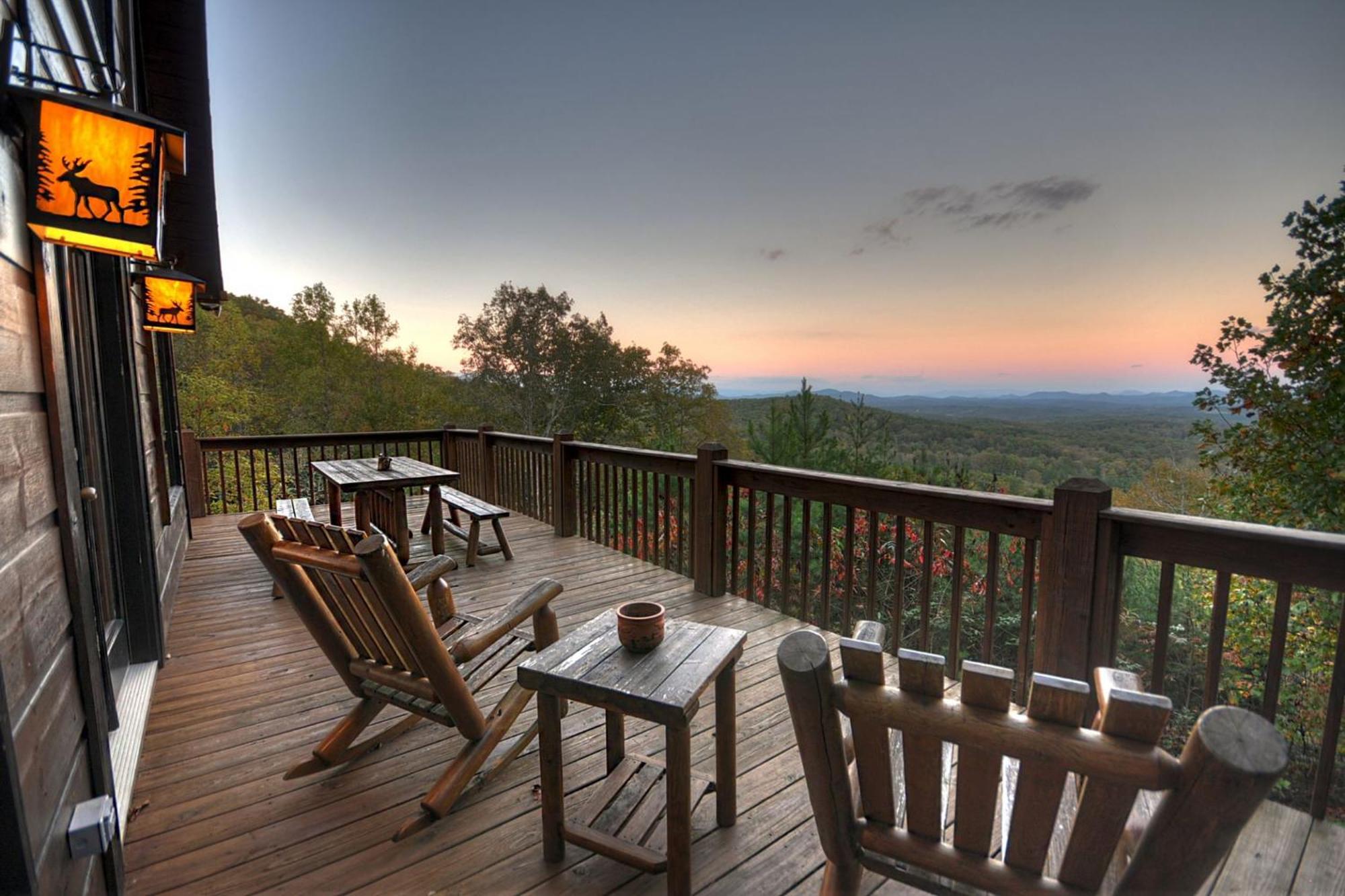 The View Sweeping Mountain Views Gas Fireplace Game Room Hot Tub 蓝岭 外观 照片